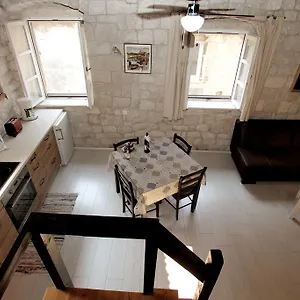  Apartment Tragurium Kroatien